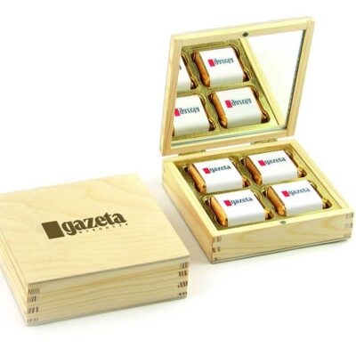 cutie-ciocolata-personalizata-ambalata-individual-pure-cutie-lemn