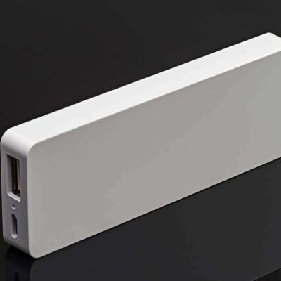 baterie-externa-personalizata-3000-mah-real-alb